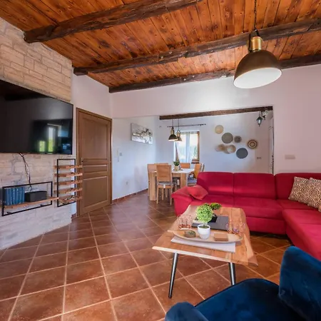 Вилла Berenice Butkovici (Istria)